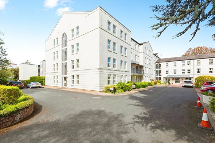 1 Bedroom Retirement Property For Sale In Binswood Avenue, Leamington Spa, CV32
