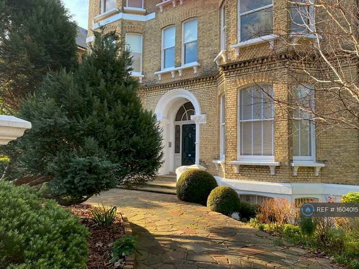 1 Bedroom Flat To Rent In Eaton Gardens, Hove, BN3