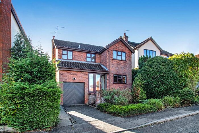 4 Bedroom Detached House To Rent In Egret Crescent, Colchester, CO4