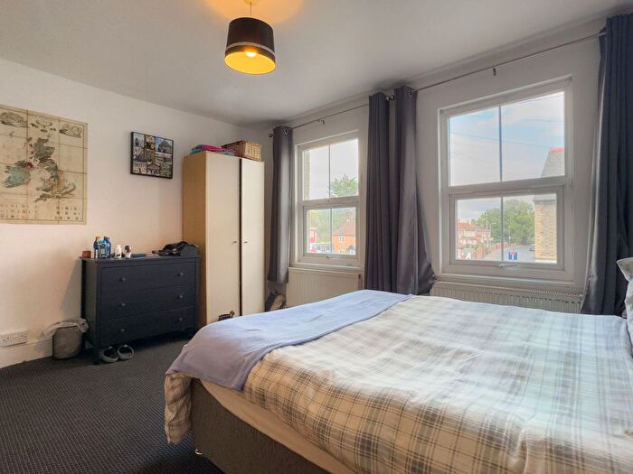 1 Bedroom Flat To Rent In Star Road, Reading, RG4