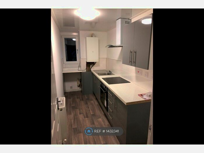 2 Bedroom Flat To Rent In Cleghorn Street, Dundee, DD2