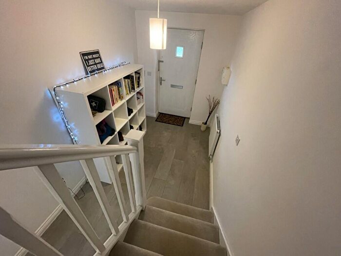 4 Bedroom Detached House For Sale In Arnold Rise, Biggleswade, SG18