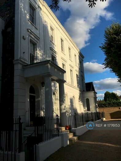 1 Bedroom Flat To Rent In Camberwell Grove, London, SE5