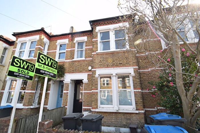 1 Bedroom Flat To Rent In Ridley Road, London, SW19