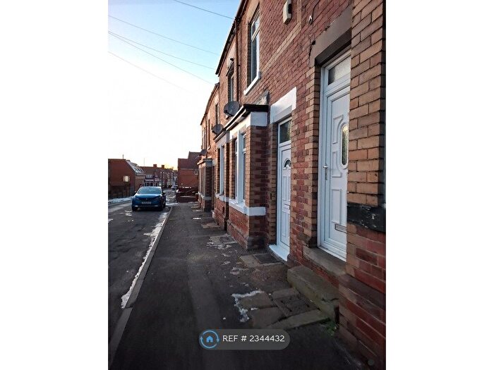 3 Bedroom Terraced House To Rent In France Street, Rotherham, S62