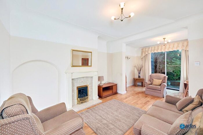 3 Bedroom End Of Terrace House For Sale In Greenhill Road, Allerton, L18