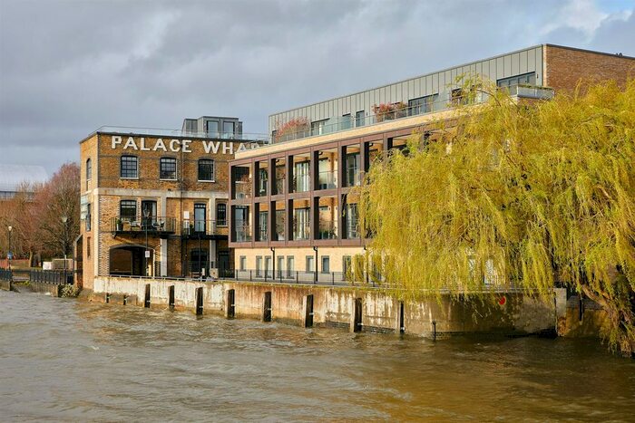 3 Bedroom Flat To Rent In Palace Wharf, Hammersmith, W6