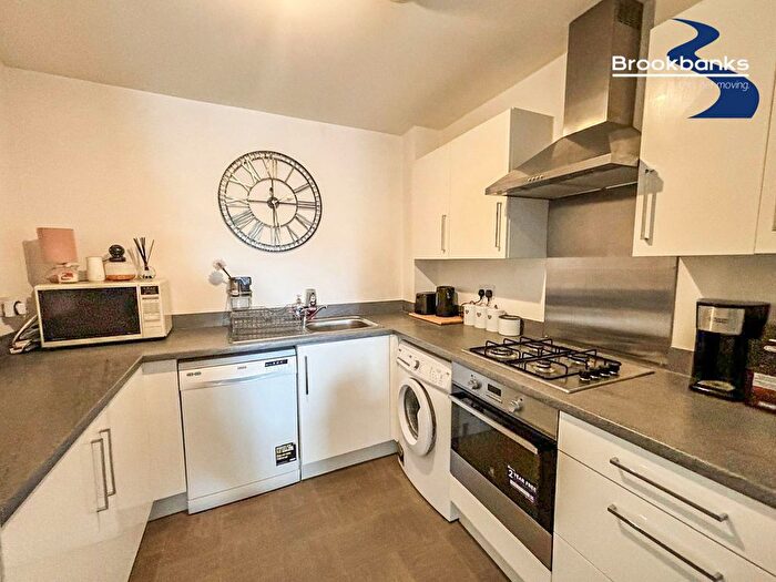 1 Bedroom Flat For Sale In Discovery Drive, Swanley, BR8