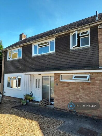 3 Bedroom Detached House To Rent In The Leys, Orlingbury, Kettering, NN14