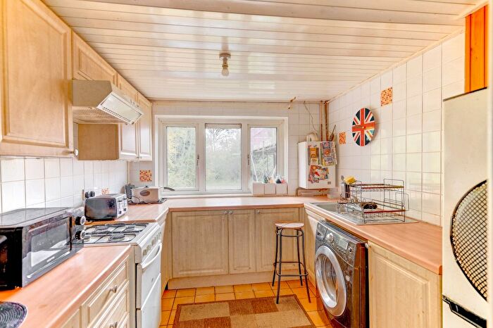1 Bedroom Flat For Sale In Abberley Close, Church Hill South, Redditch, Worcestershire, B98