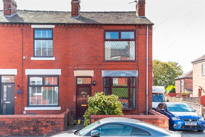 2 Bedroom End Of Terrace House For Sale In Beech Road, Leyland, PR25