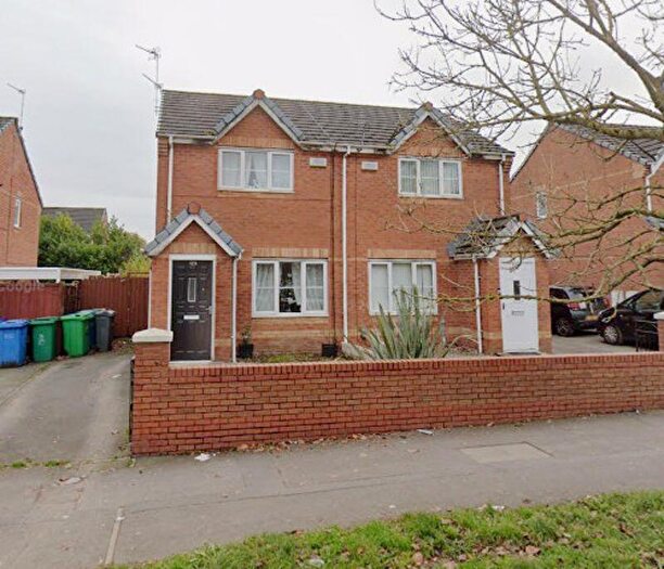 2 Bedroom Semi Detached House To Rent In Greenbrow Road, Manchester, M23