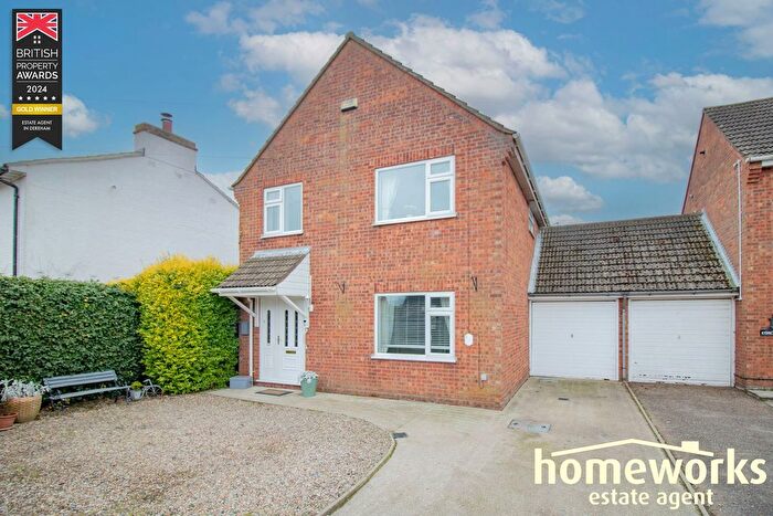 4 Bedroom Detached House For Sale In Norwich Road, Dereham, NR20