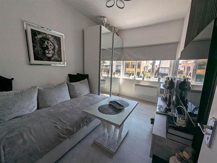 1 Bedroom Property To Rent In Uxbridge Road, London, W7