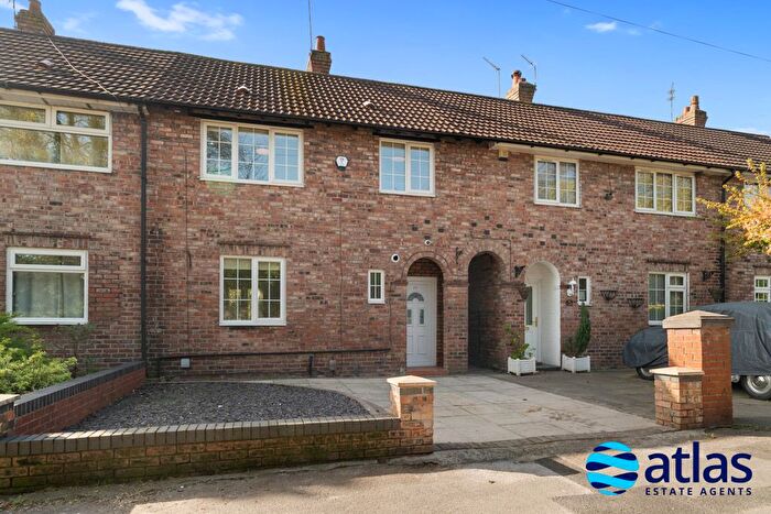 3 Bedroom Terraced House For Sale In School Lane, Woolton, L25