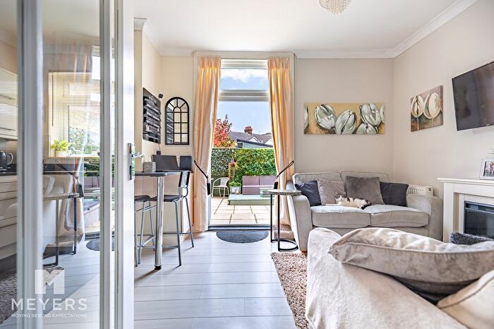 2 Bedroom Flat For Sale In Wheaton Road, Boscombe East, BH7