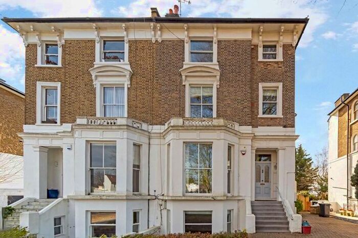 2 Bedroom Flat To Rent In Spencer Road, London, W4