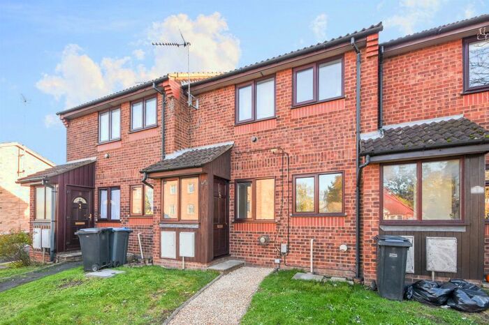 1 Bedroom Maisonette To Rent In Florence Close, Newhall, Harlow, CM17