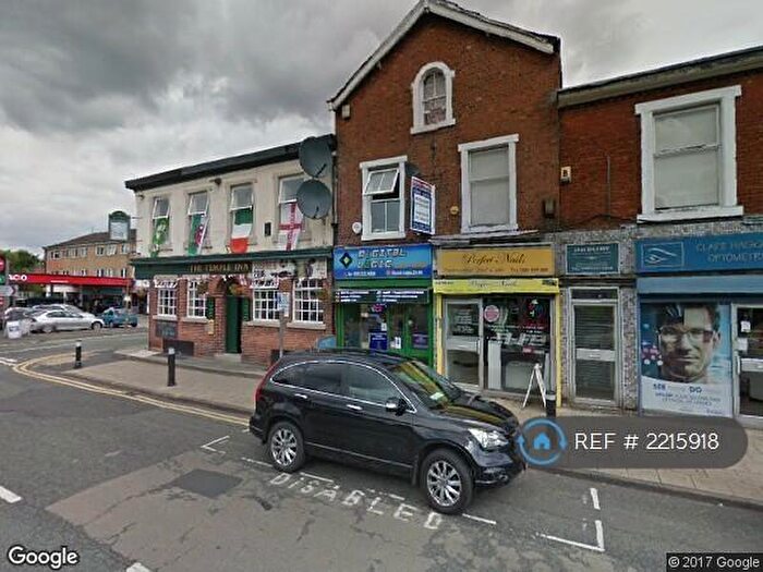 2 Bedroom Maisonette To Rent In Northenden Road, Sale Moor, M33