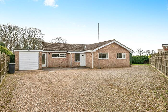 3 Bedroom Detached Bungalow For Sale In Cradle Wood Road, North Walsham, NR28