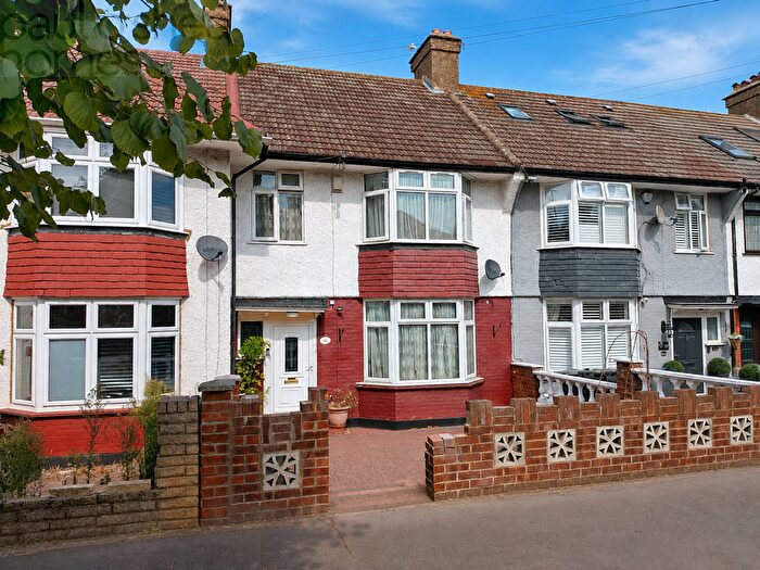 3 Bedroom Terraced House For Sale In Stanford Road, London, SW16