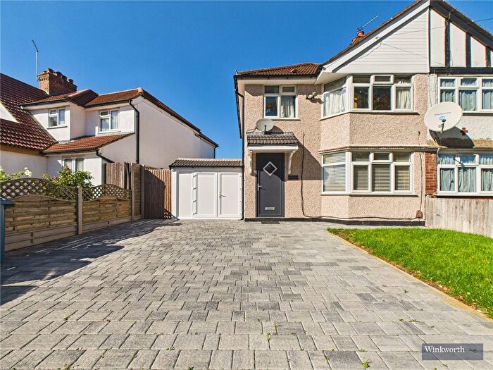 3 Bedroom Semi-Detached House For Sale In Clewer Crescent, Harrow, HA3