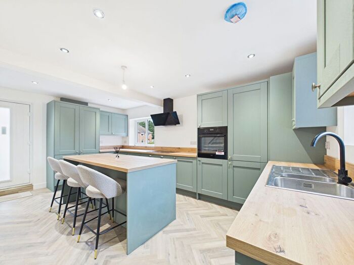 3 Bedroom Semi-detached House For Sale In Springfields, Eastrea, PE7