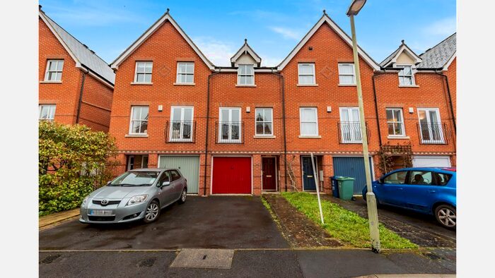 3 Bedroom Terraced House To Rent In Lamarsh Road, Oxford, Oxfordshire, OX2