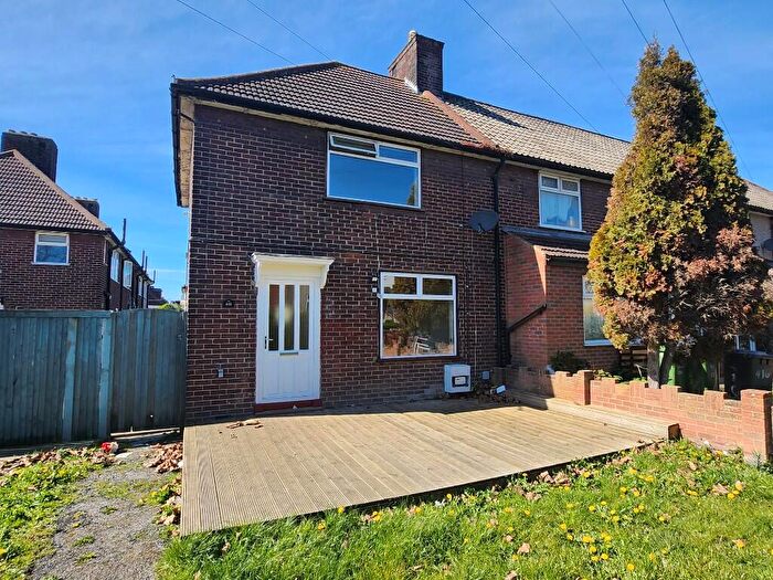 3 Bedroom Terraced House To Rent In Goresbrook Road, Dagenham, London, RM9