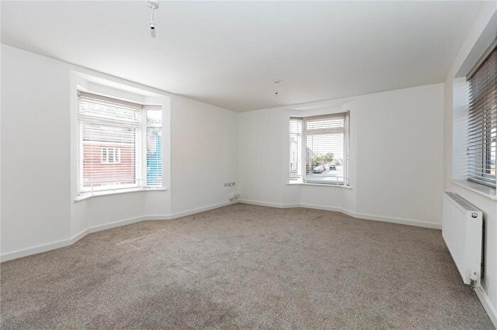 2 Bedroom Apartment To Rent In Air Balloon Road, St George, Bristol, BS5