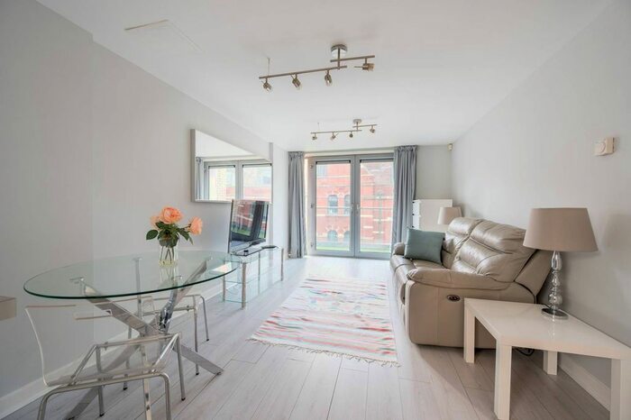 1 Bedroom Flat To Rent In Wheler Street, Spitalfields, London, E1