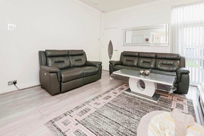 2 Bedroom Terraced House For Sale In Blythswood Road, Birmingham, B11
