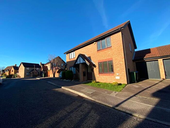 3 Bedroom House To Rent In Groombridge, Kents Hill, Milton Keynes, MK7