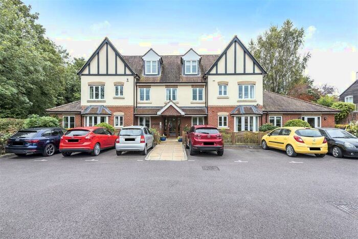 1 Bedroom Flat To Rent In Mill Street, Wantage, OX12