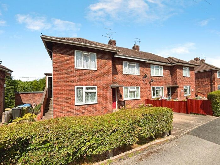 2 Bedroom Flat For Sale In Highfield, Hallcroft, Retford, DN22