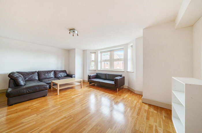 2 Bedroom Apartment To Rent In Church Road, Guildford, GU1