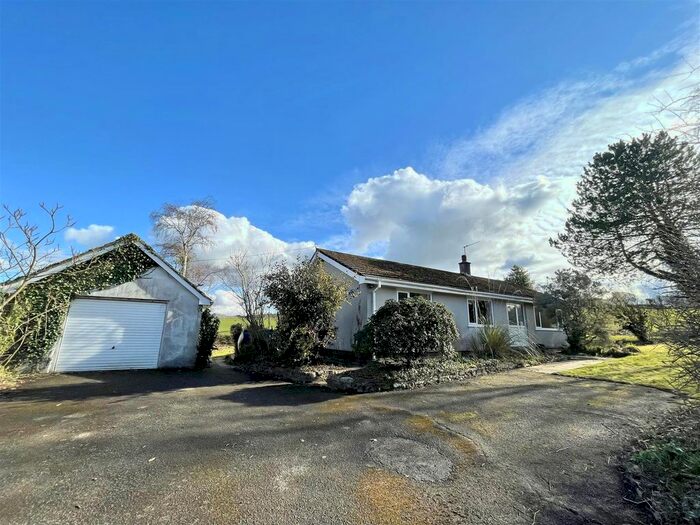 3 Bedroom Detached Bungalow For Sale In Abermad, Llanfarian, Aberystwyth, SY23