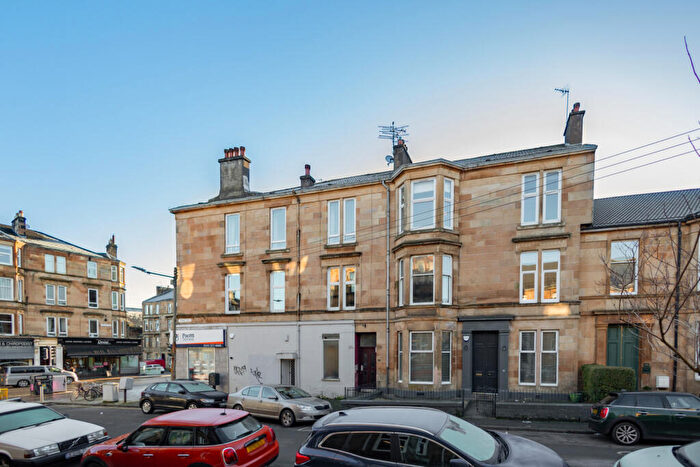 2 Bedroom Flat To Rent In Carment Drive, Glasgow, G41