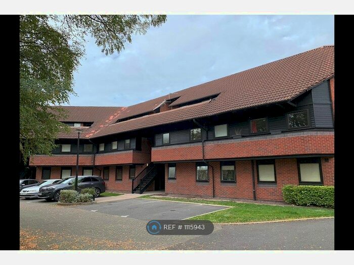 2 Bedroom Flat To Rent In Ainscough Road, Birchwood, WA3