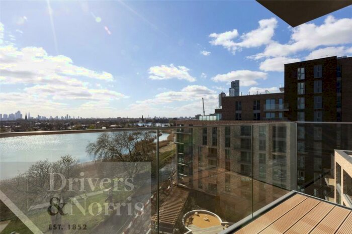 2 Bedroom Apartment To Rent In Skylark Point, Woodbury Down, Newton Road, London, N4