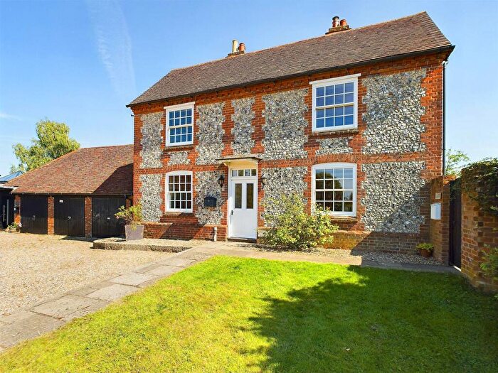 4 Bedroom Detached House For Sale In Green End Road, Radnage, HP14