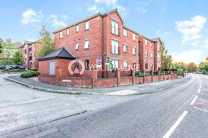 2 Bedroom Flat To Rent In Kilner Court, Denaby Main, Doncaster, South Yorkshire, DN12