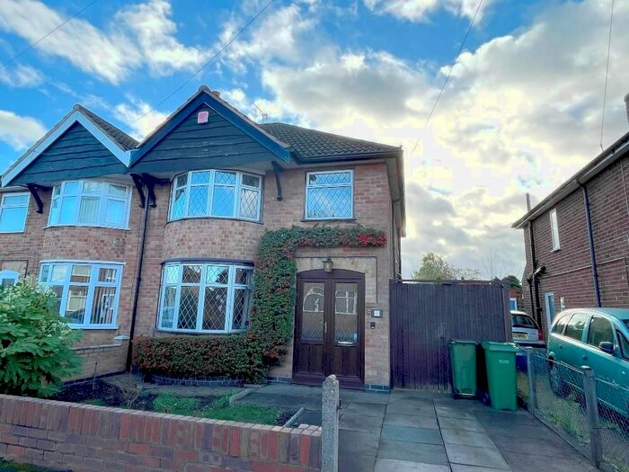 3 Bedroom Property To Rent In Westfield Avenue, Wigston, LE18