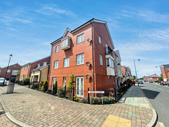 1 Bedroom Apartment For Sale In Sea Winnings Way, Westoe Crown Village, South Shields, Tyne And Wear, NE33