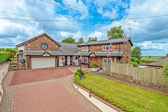 5 Bedroom Detached House For Sale In Marsh Lane, Ince, Chester, CH2