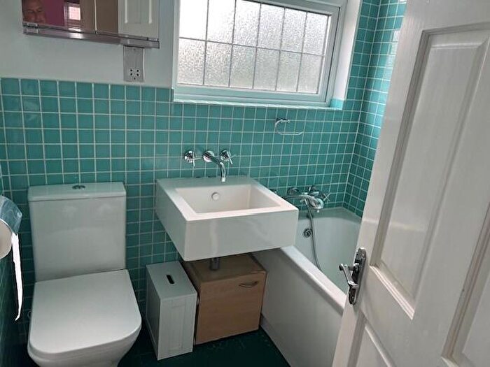 3 Bedroom Terraced House To Rent In Applegarth Drive, Newbury Park, Essex, IG2