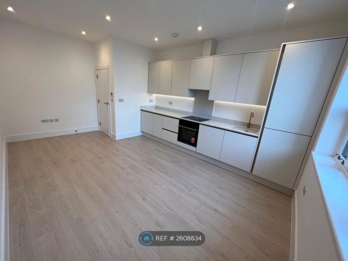 1 Bedroom Flat To Rent In Picardy Road, Belvedere, DA17