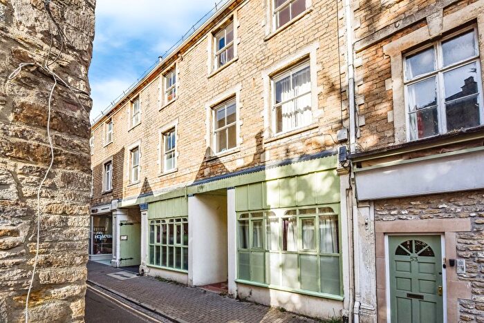 1 Bedroom Flat For Sale In Catherine Street, Frome, BA11