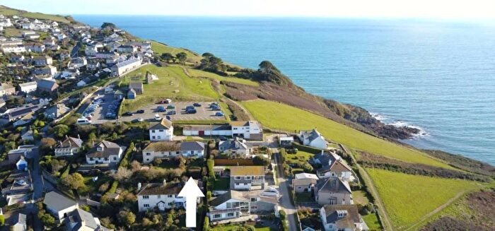 2 Bedroom Semi-Detached Bungalow For Sale In Battery Park, Polruan, Fowey, PL23