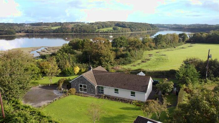 4 Bedroom Bungalow For Sale In Shearwater, Landshipping, Narberth, SA67